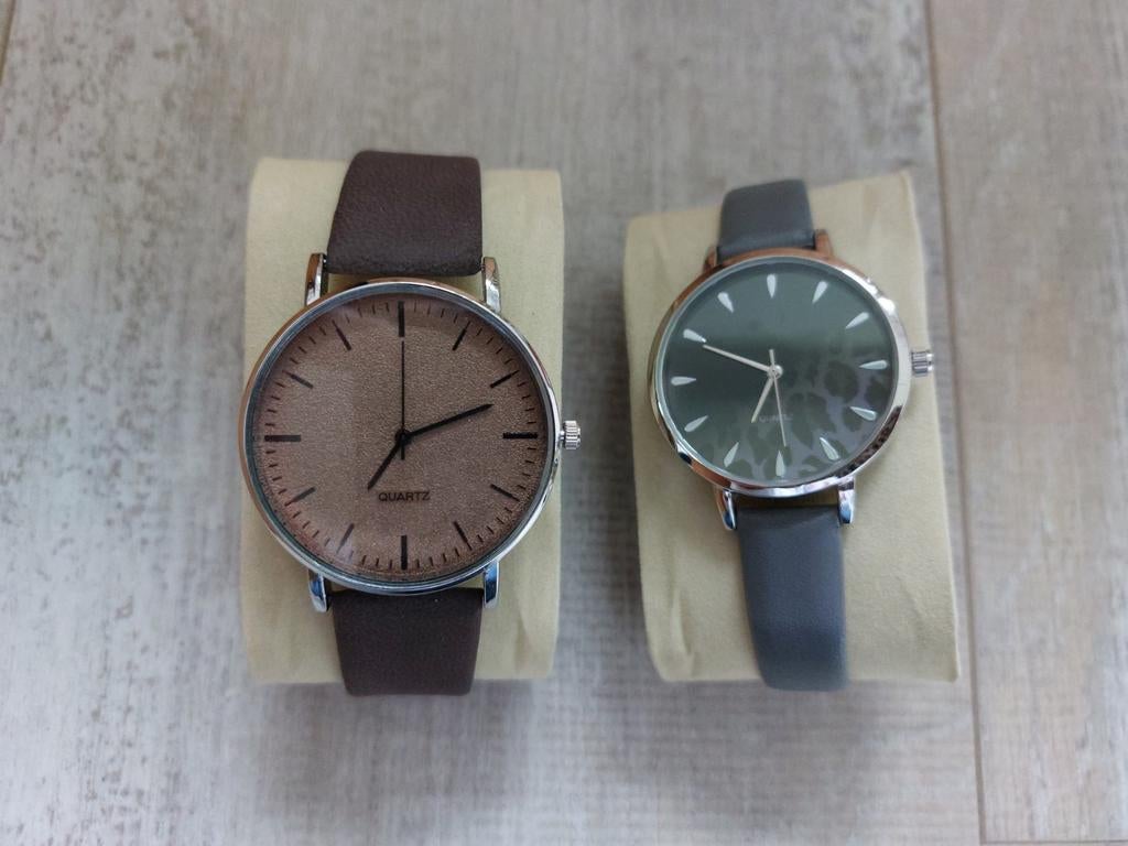 2 horloges dames, Sieraden, Tassen en Uiterlijk, Horloges | Dames, Overige merken, Overige materialen, Polshorloge, Overige materialen