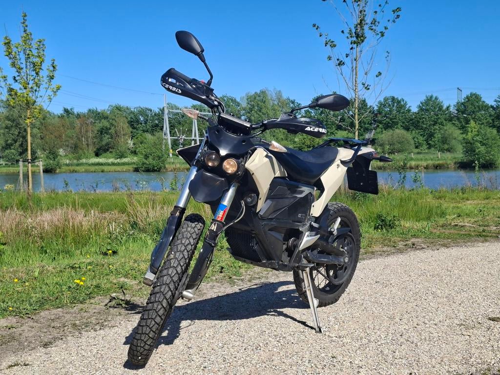 Zero FX 7.2 2019 - Elektrische Enduro/Supermoto 5631 km, Motoren, Motoren | Overige merken, Gebruikt, Particulier, Meer dan 35 kW