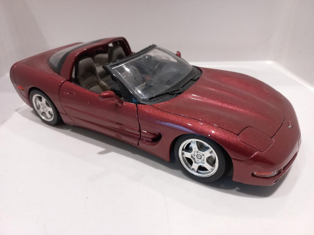Chevrolet Corvette C5 1997 Bburago modelauto 101, Ophalen of Verzenden, Zo goed als nieuw, Auto, Bburago