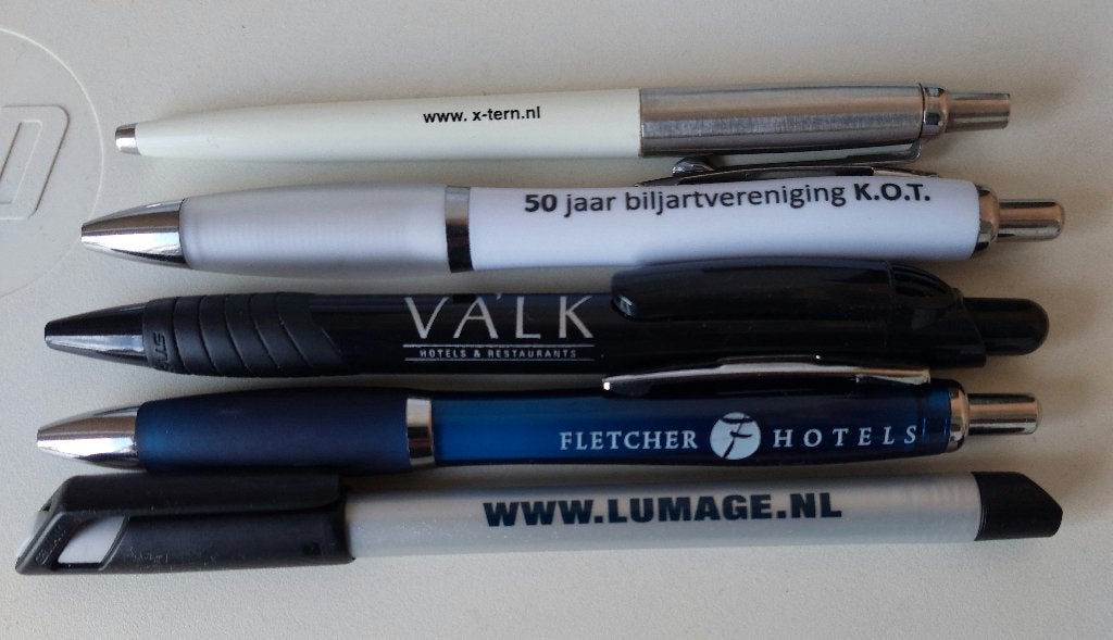 Voor de verzamelaars: 5 stuks (bal)pennen met reclame., Verzamelen, Overige merken, Gebruikt, Balpen, Ophalen of Verzenden