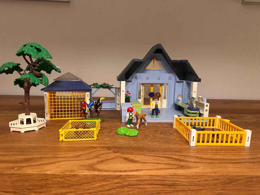 Playmobil dierenkliniek 4343 en een caviahok, Ophalen, Zo goed als nieuw