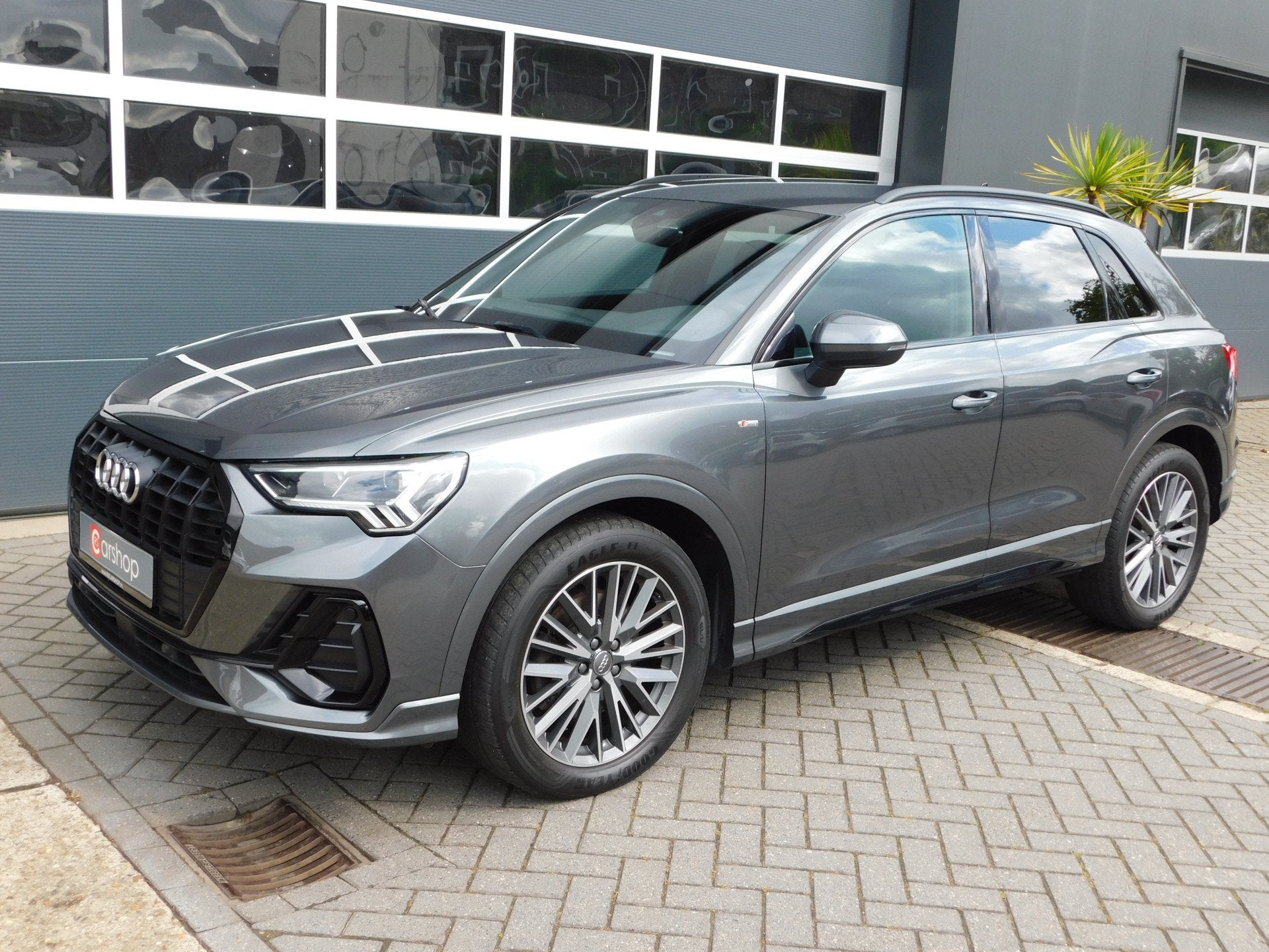 Audi Q3 45 TFSI quattro Advanced Pro Line S-line binnen en b, Auto's, Gebruikt, 14 km/l, Bedrijf, Vierwielaandrijving