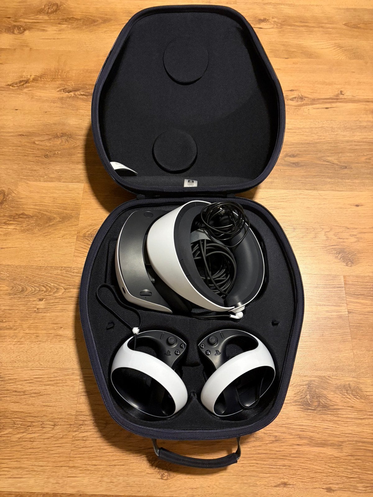 PlayStation VR2 met Sense controllers en oplaadstation, Ophalen of Verzenden, Zo goed als nieuw