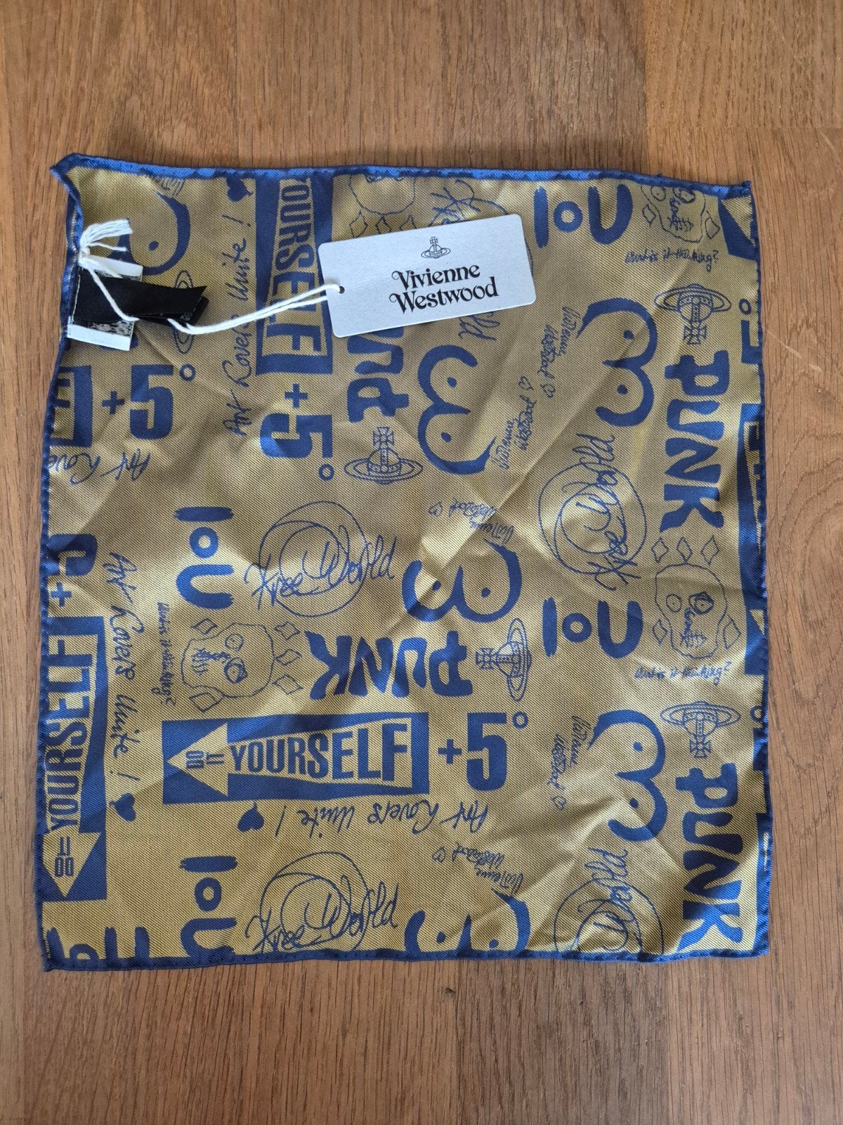 Vivienne Westwood Sjaal/Zakdoek - Nieuw met labels, Vivienne Westwood, Ophalen of Verzenden, Nieuw, Sjaal
