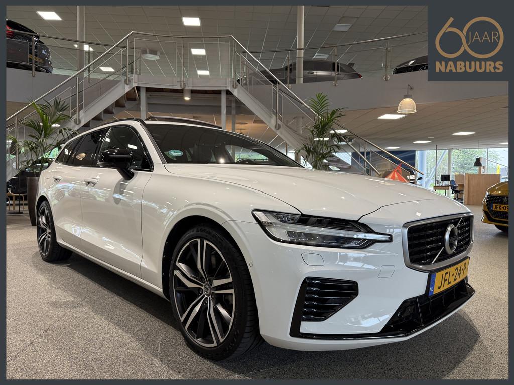 Volvo V60 2.0 T8 AWD R-Design, Pano, 360cam, H/K, Pilot assi, Automaat, 12 maanden, Gebruikt, Euro 6