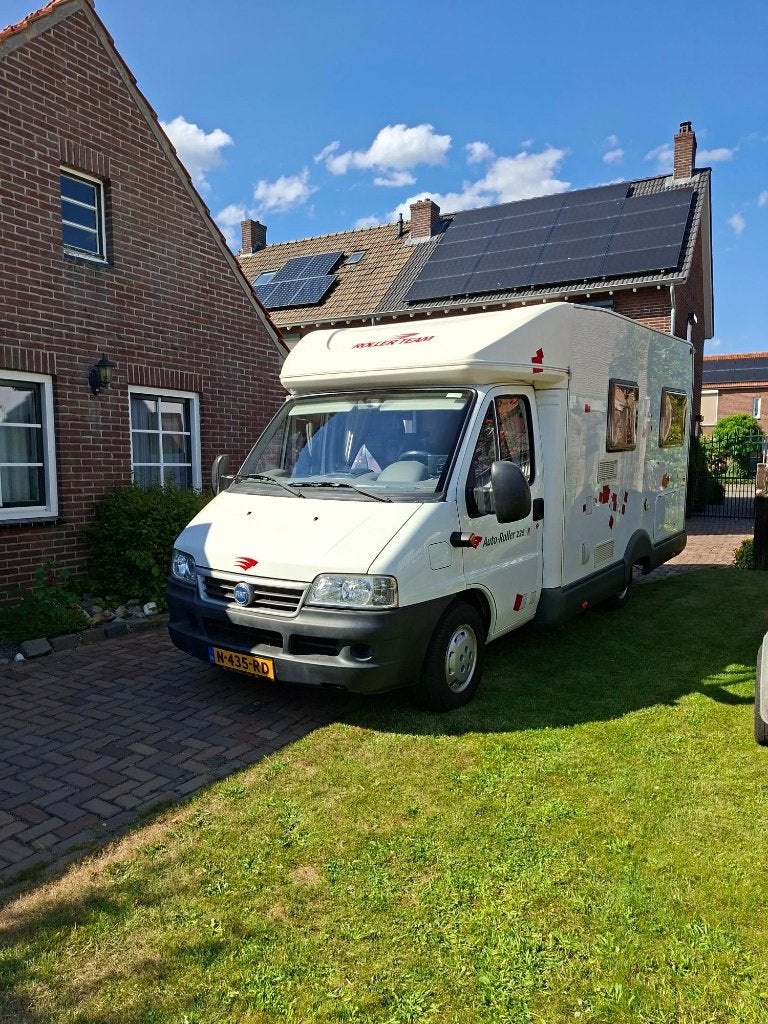 Fiat Camper Rollerteam AutoRoller 225P, Caravans en Kamperen, Campers, Ringverwarming, Fiat, Particulier, 5 tot 6 meter