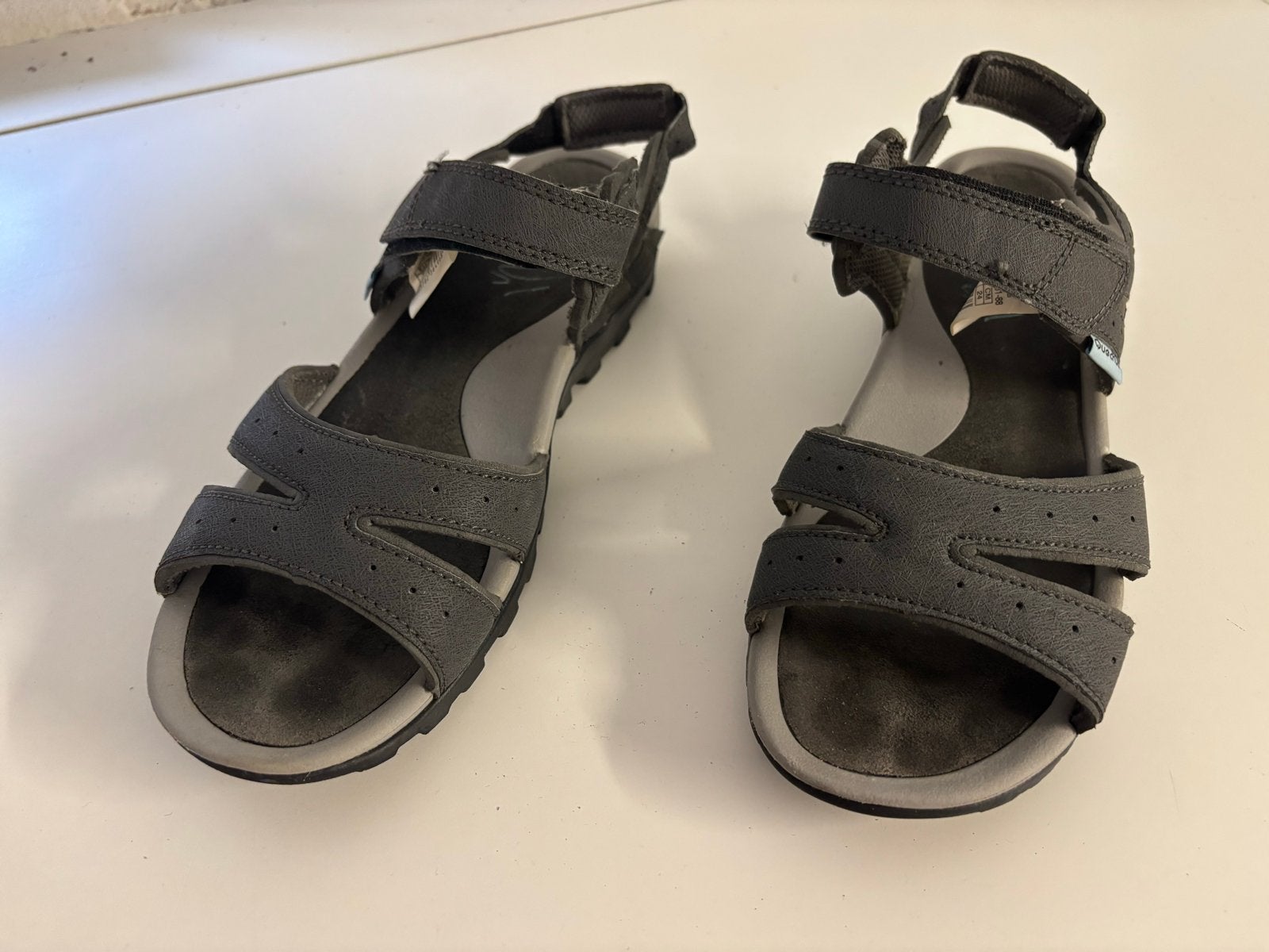 Quechua wandelsandalen - Maat 38, Kleding | Dames, Ophalen of Verzenden, Gedragen, Zwart, Sandalen of Muiltjes