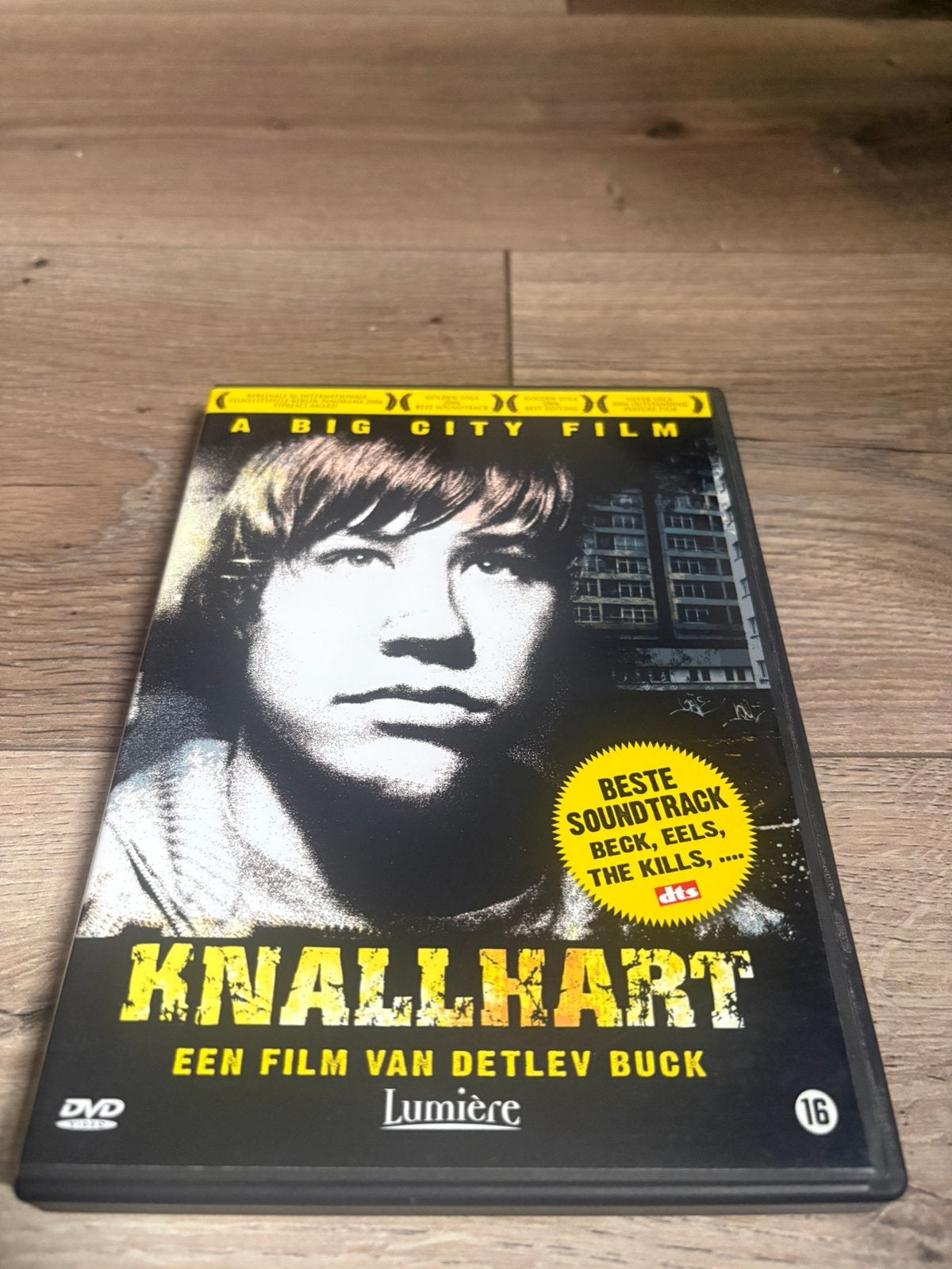 Knallhart van Detlev Buck, Alle leeftijden, Ophalen of Verzenden, Zo goed als nieuw, Actiethriller