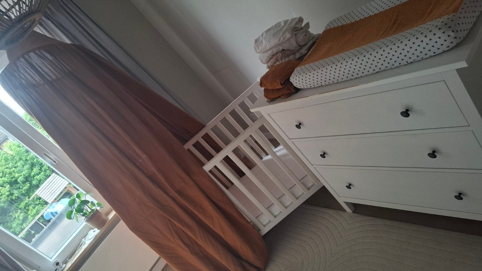 Babykamer set: Ledikant, Commode, Aerosleep matras, Hemeltje, Ophalen, Gebruikt, Minder dan 140 cm, Matras