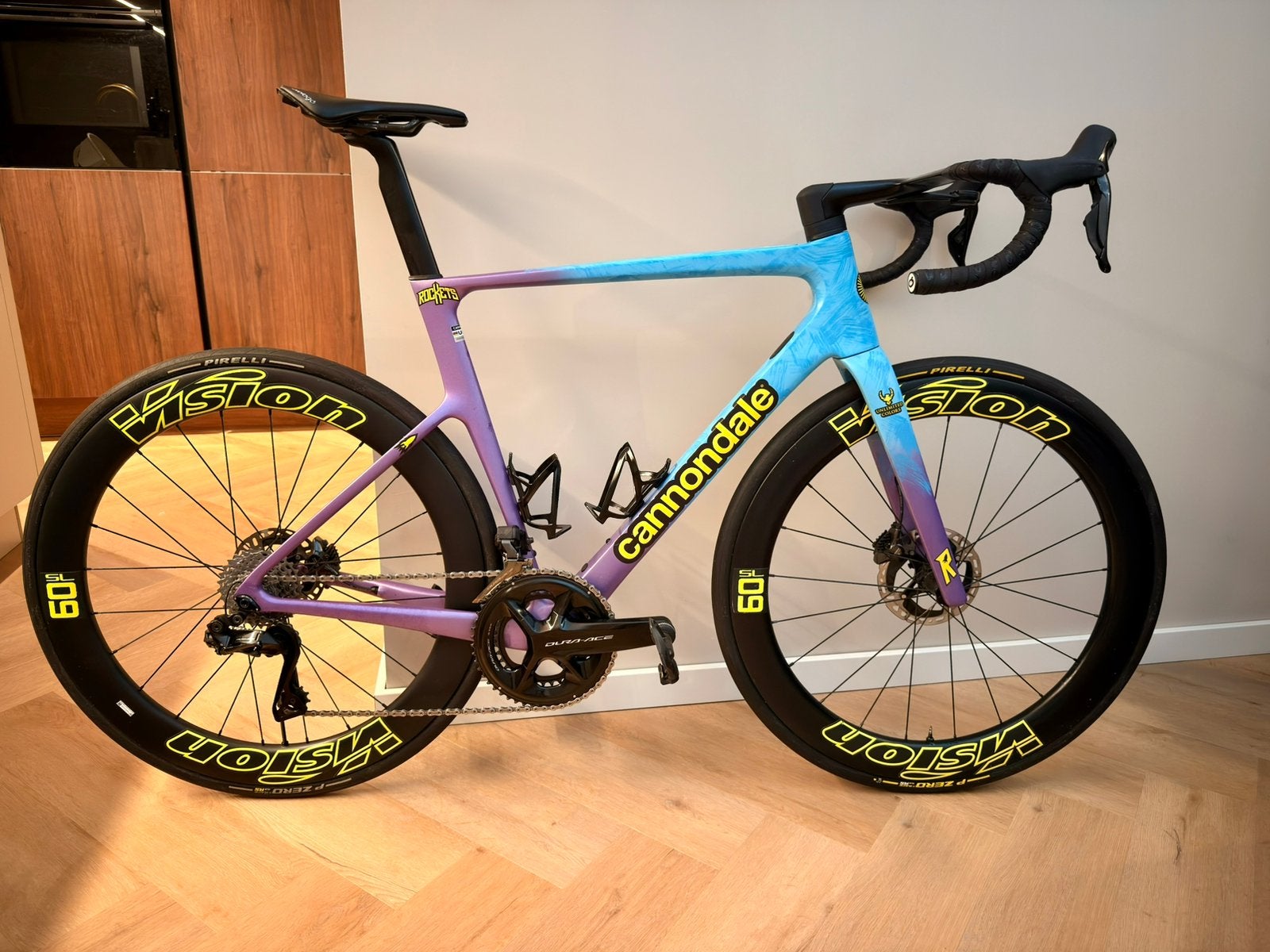 Cannondale SuperSix EVO Hi-MOD Disc Dura-Ace Di2 2025, Fietsen en Brommers, Overige merken, 28 inch, Carbon, Heren