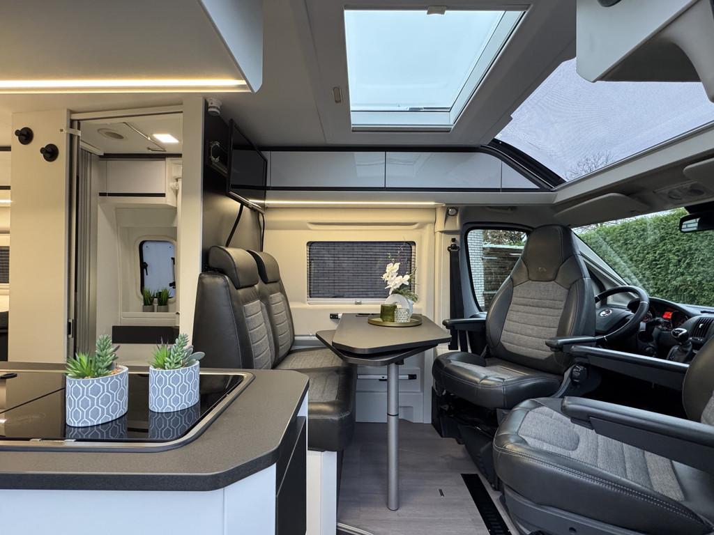Adria Twin Supreme 640 SLB 160 pk AUTOMAAT 9-Traps Euro6 Fia, Buscamper of Camperbus, Ringverwarming, Tot en met 2, 6 tot 7 meter