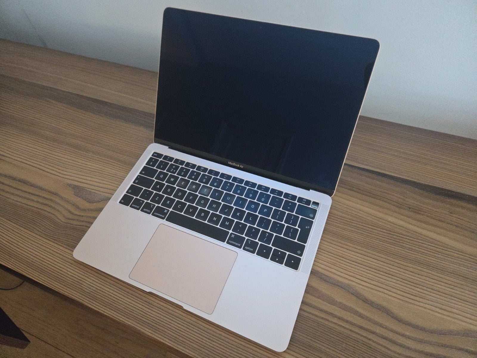 MacBook Air 13-inch (2018) - Defect scherm, Computers en Software, Qwerty, 8 GB, 13 inch, Minder dan 2 Ghz