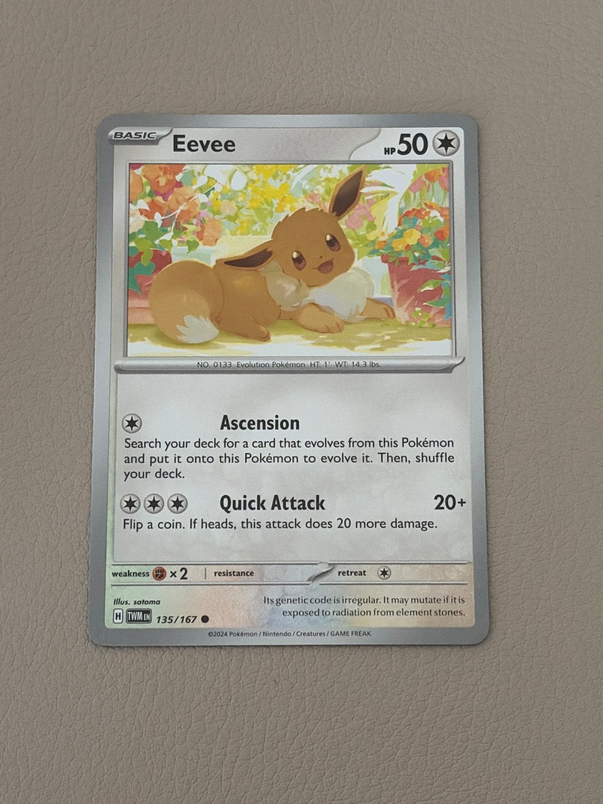 Eevee 135/167 - Twilight Masquerade Pokémon Kaart, Ophalen of Verzenden, Zo goed als nieuw, Losse kaart