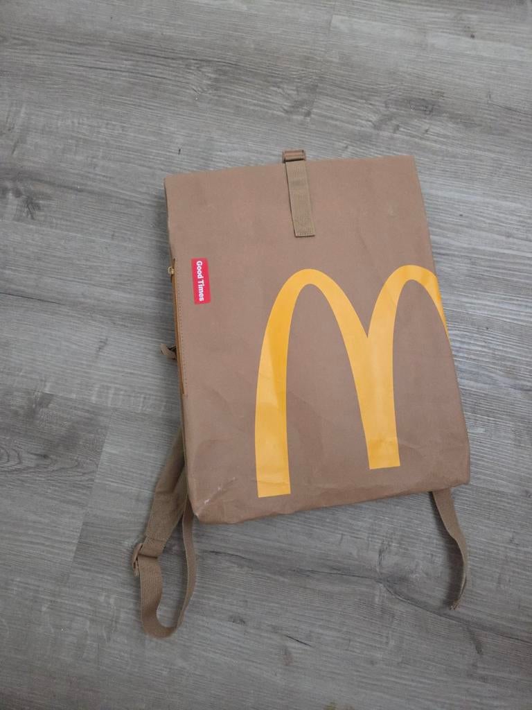 Unieke McDonald's rugzak limited edition, Sieraden, Tassen en Uiterlijk, Tassen | Rugtassen, Overige merken, Gebruikt, 25 tot 40 cm