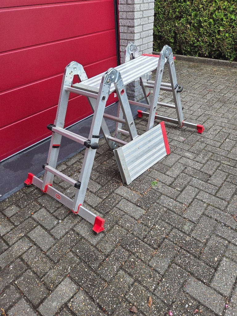 Altrex Vouwladder Varitex 4 x 3, Ophalen, Zo goed als nieuw, Ladder, Opvouwbaar of Inschuifbaar