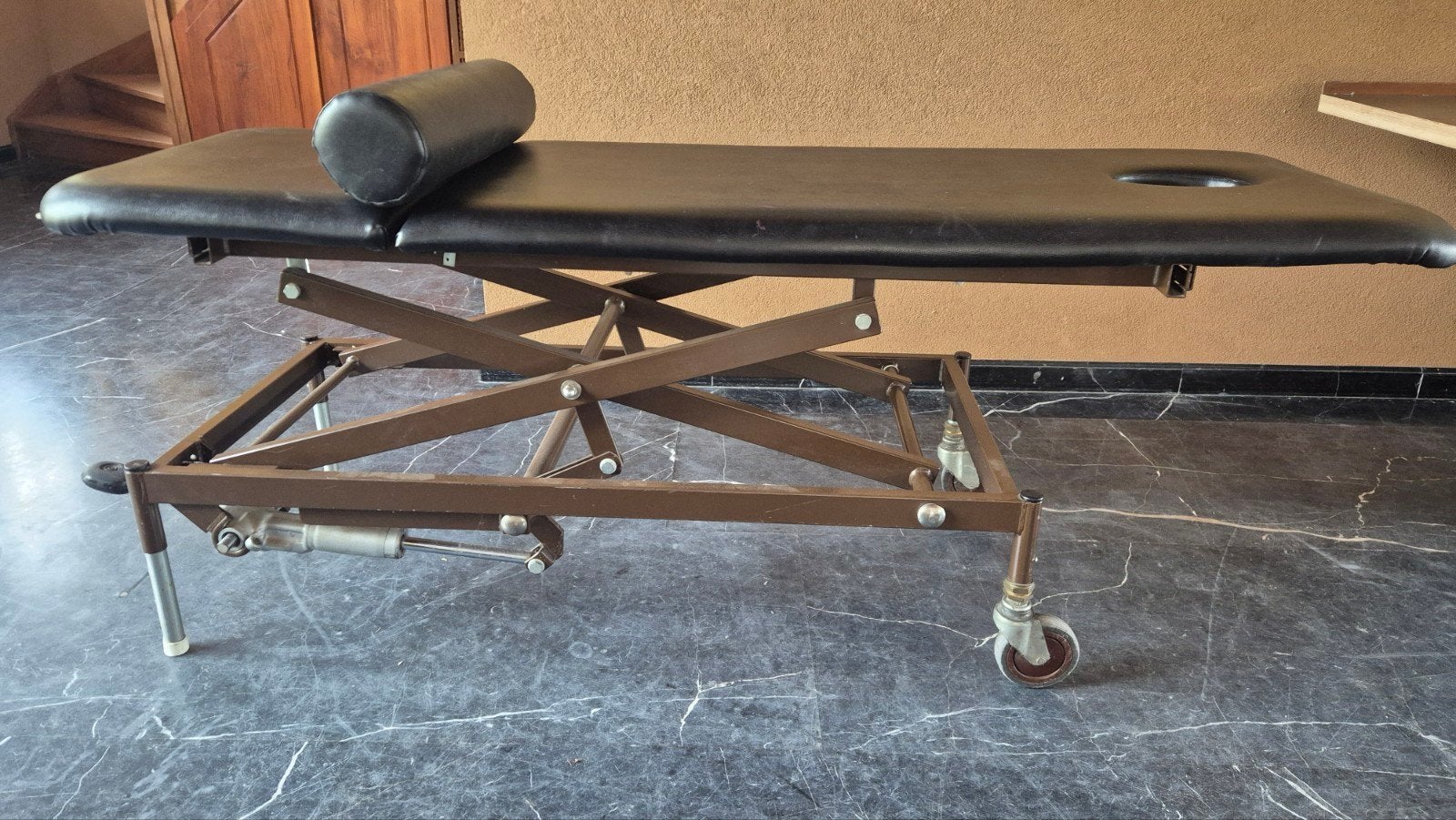 massage tafel, Sport en Fitness, Massageproducten, Ophalen