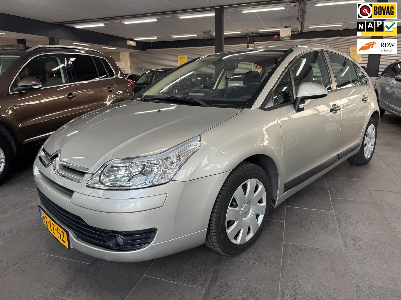 Citroen C4 1.6-16V Image automaat Clima electrische pakket p, Auto's, Citroën, Stof, Gebruikt, Zwart, Bedrijf
