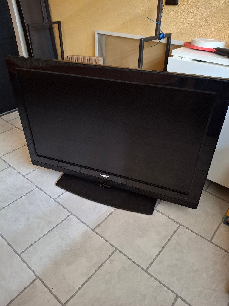 TV breedbeeld flat Philips 42PFL3312/10 42 inch, bieden, Ophalen, Philips, Gebruikt, 50 Hz