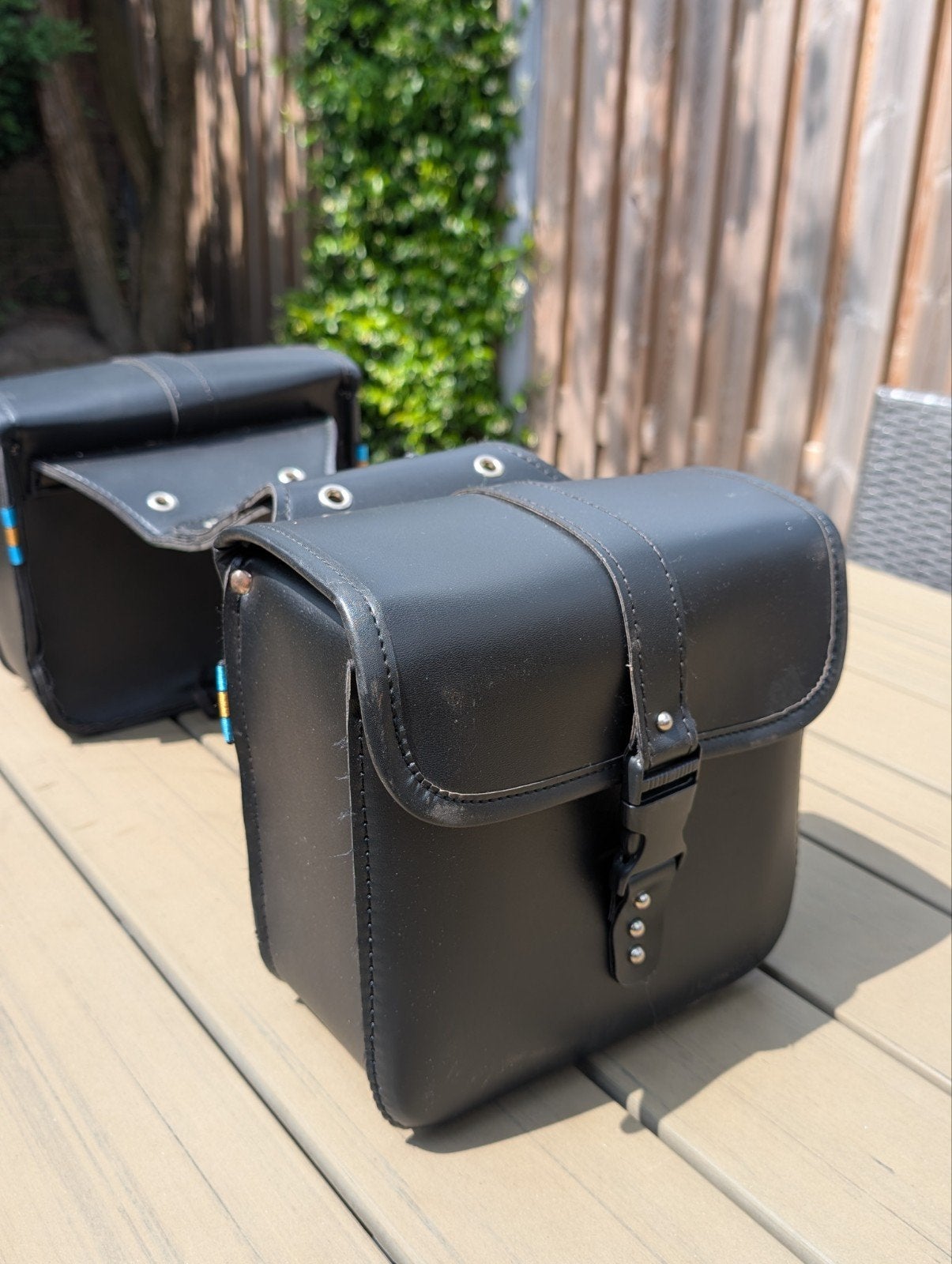 Zwarte lederlook zijtassen voor motorfiets / CHOPPER BOBBER, Ophalen, Zo goed als nieuw