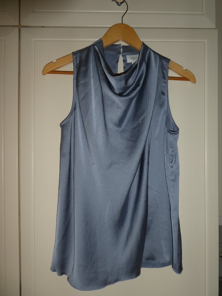 Dante 6 top maat 1 = 34 XS blauw glans gedrapeerd Adante, Dante 6, Zo goed als nieuw, Zonder mouw, Maat 34 (XS) of kleiner