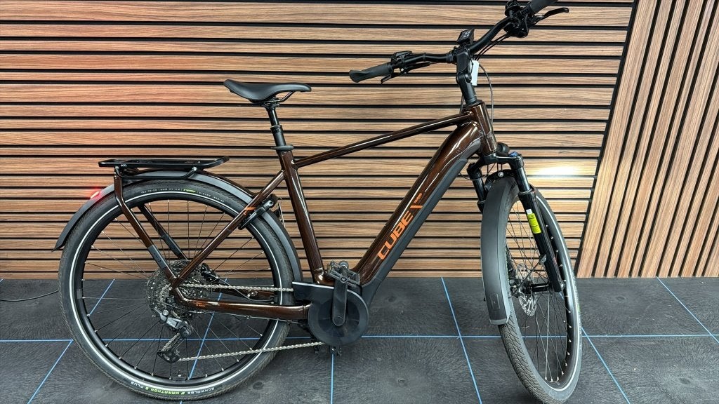 Cube Touring Bosch Smart – 625Wh – 445 km – 75 Nm – €1995, 55 tot 59 cm, Ophalen, Zo goed als nieuw, Cube