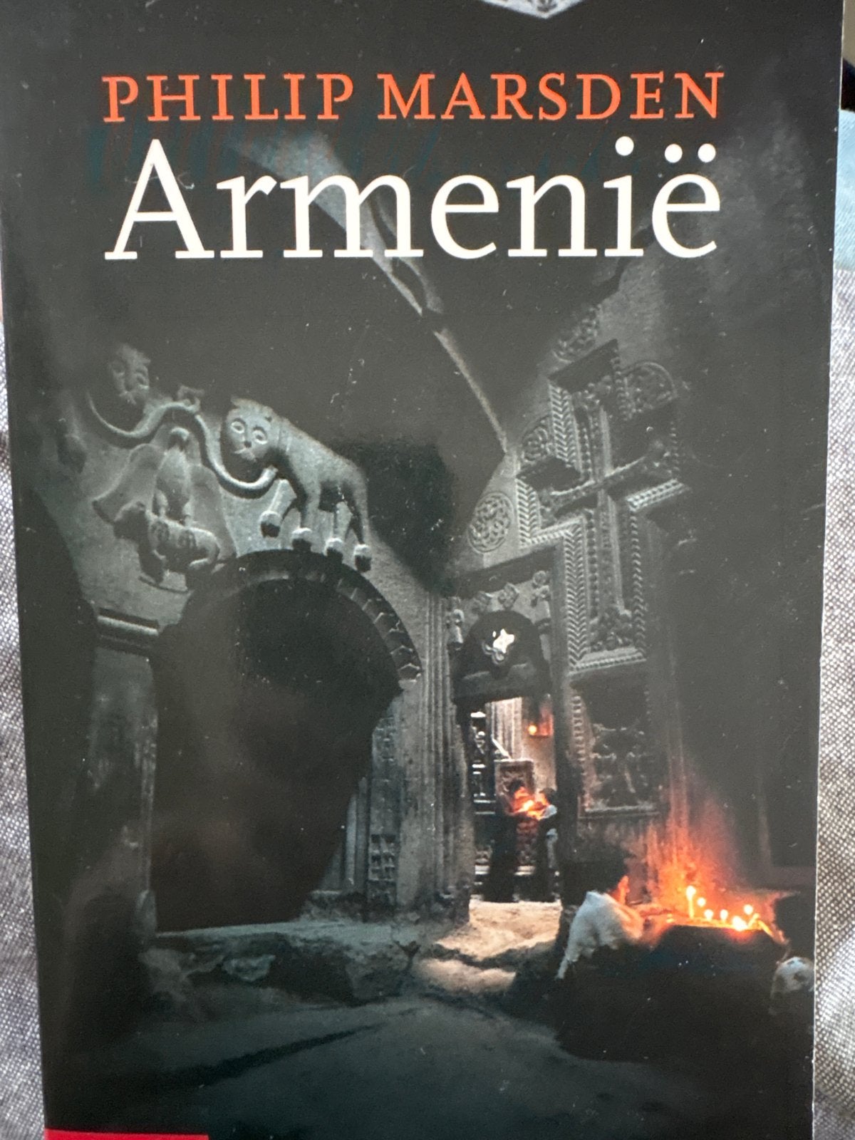 Armenië - Philip Marsden (Reisverhaal, Geschiedenis), Ophalen of Verzenden, Zo goed als nieuw