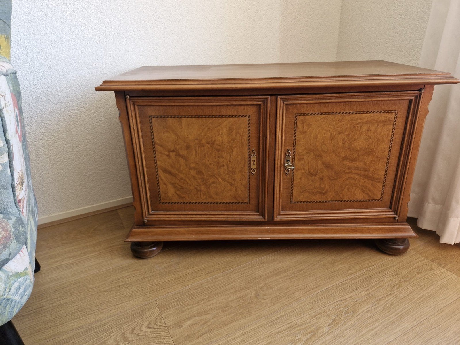 - Eiken antieke dressoir kast, Gebruikt, Kringloop Laares, Ophalen of Verzenden, Minkmaatstraat 126