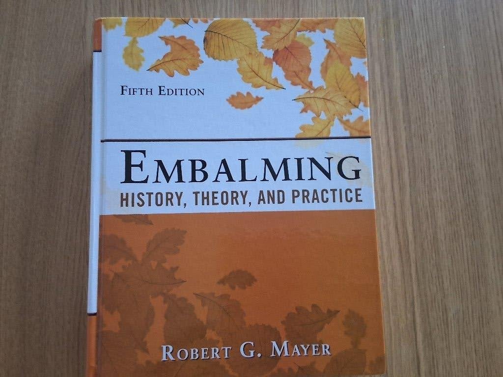Uitvaart studieboeken balseming en fysiek., Kisten, Grafstenen en Urnen