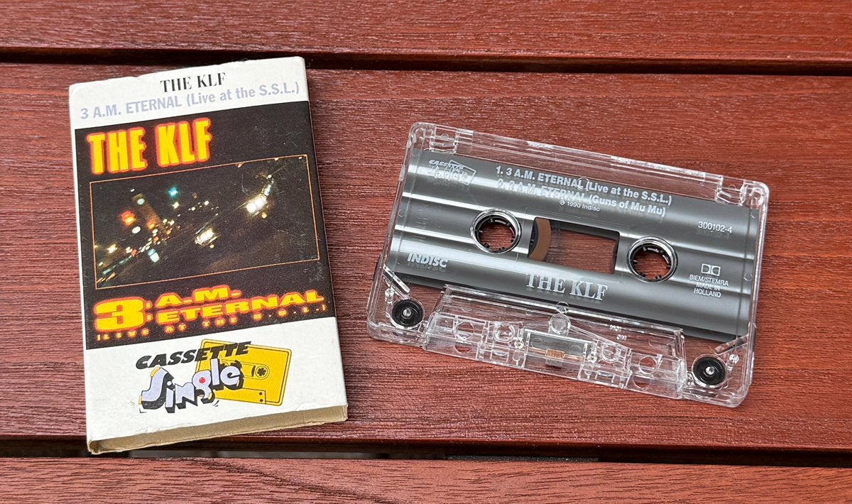 The KLF - 3 A.M. Eternal (Live at the S.S.L.) Cassette, Ophalen of Verzenden, Zo goed als nieuw, 1 bandje