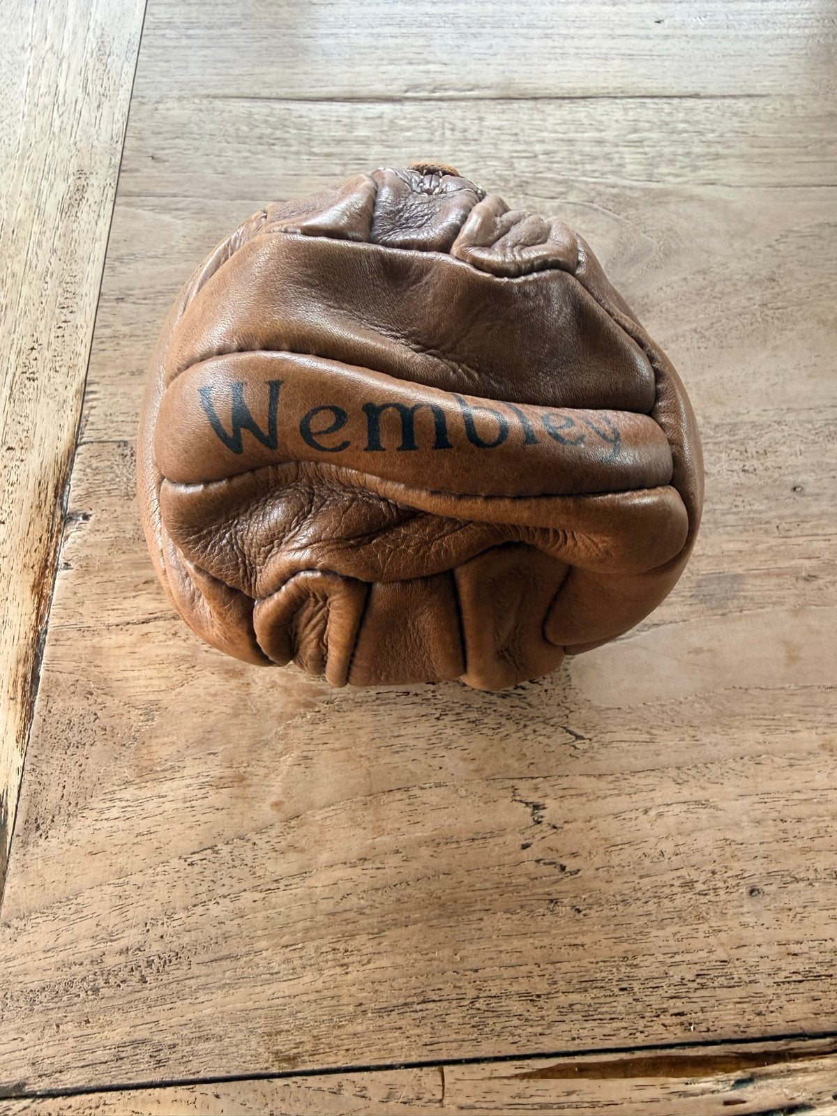 Vintage Leren Voetbal 'Wembley', Ophalen of Verzenden, Gebruikt, Bal