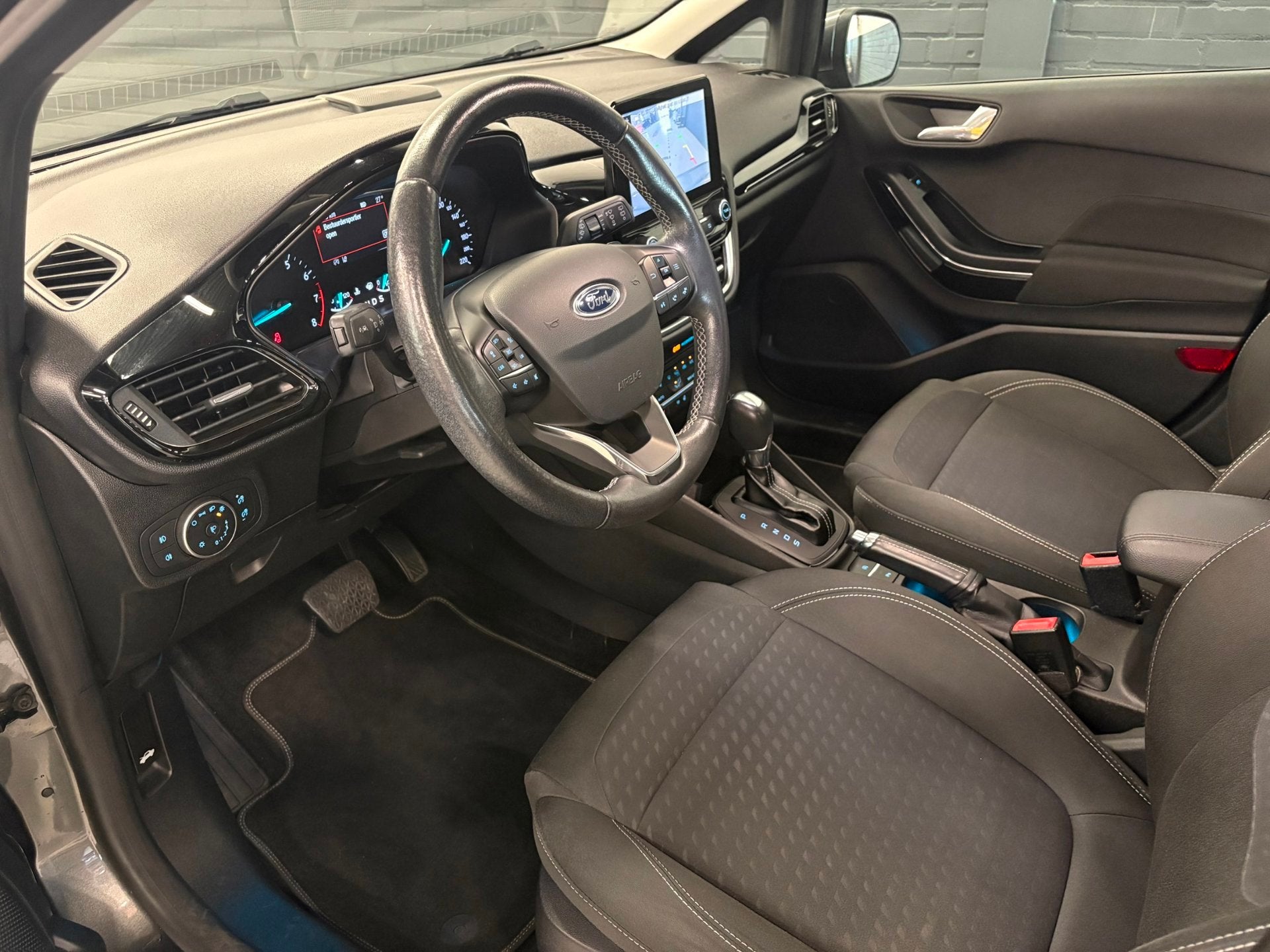 Ford Fiesta 1.0 EcoBoost Automaat |Camera | LM | Stoelverwar, Gebruikt, Zwart, Origineel Nederlands, Bedrijf