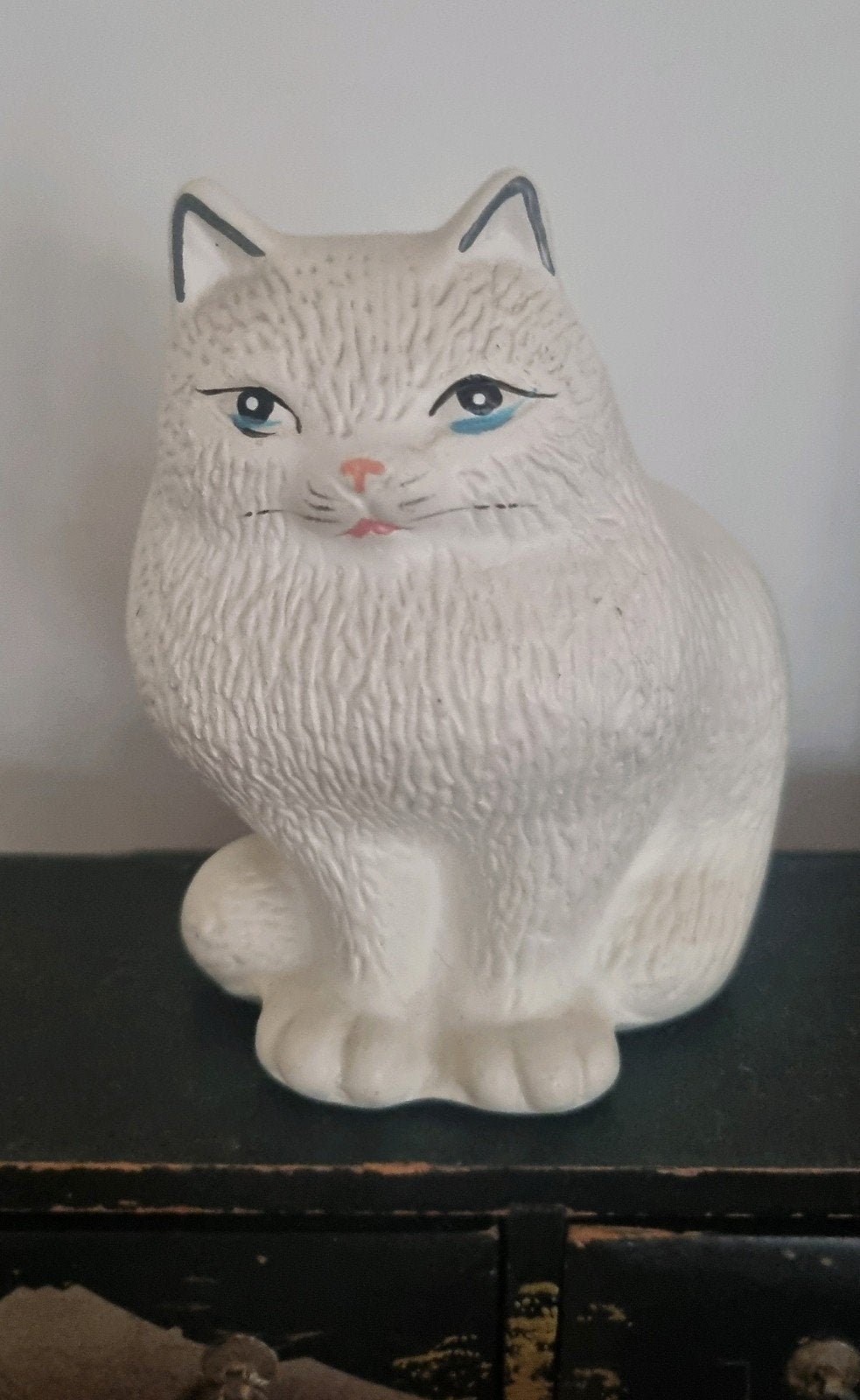 kattenbeeld.  wit. vintage, Verzamelen, Beelden en Beeldjes, Verzenden, Zo goed als nieuw, Dier