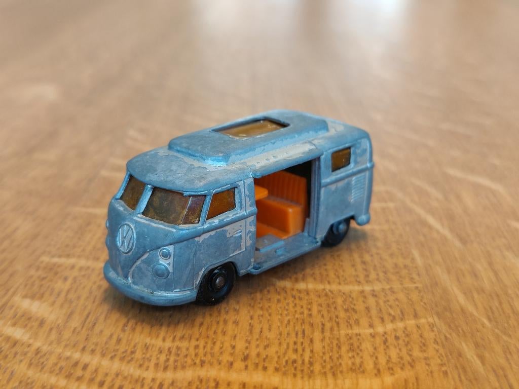 Matchbox Volkswagen T1 Bus Camper, Hobby en Vrije tijd, Modelauto's | Overige schalen, Ophalen of Verzenden, Zo goed als nieuw