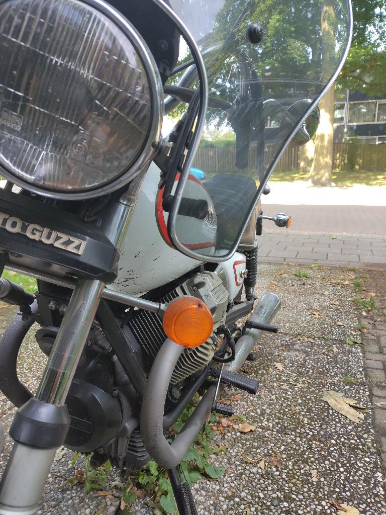 Moto Guzzi V65C, Motoren, Cardan-aandrijving, 2 cilinders, Motorrijbewijs A, Gebruikt
