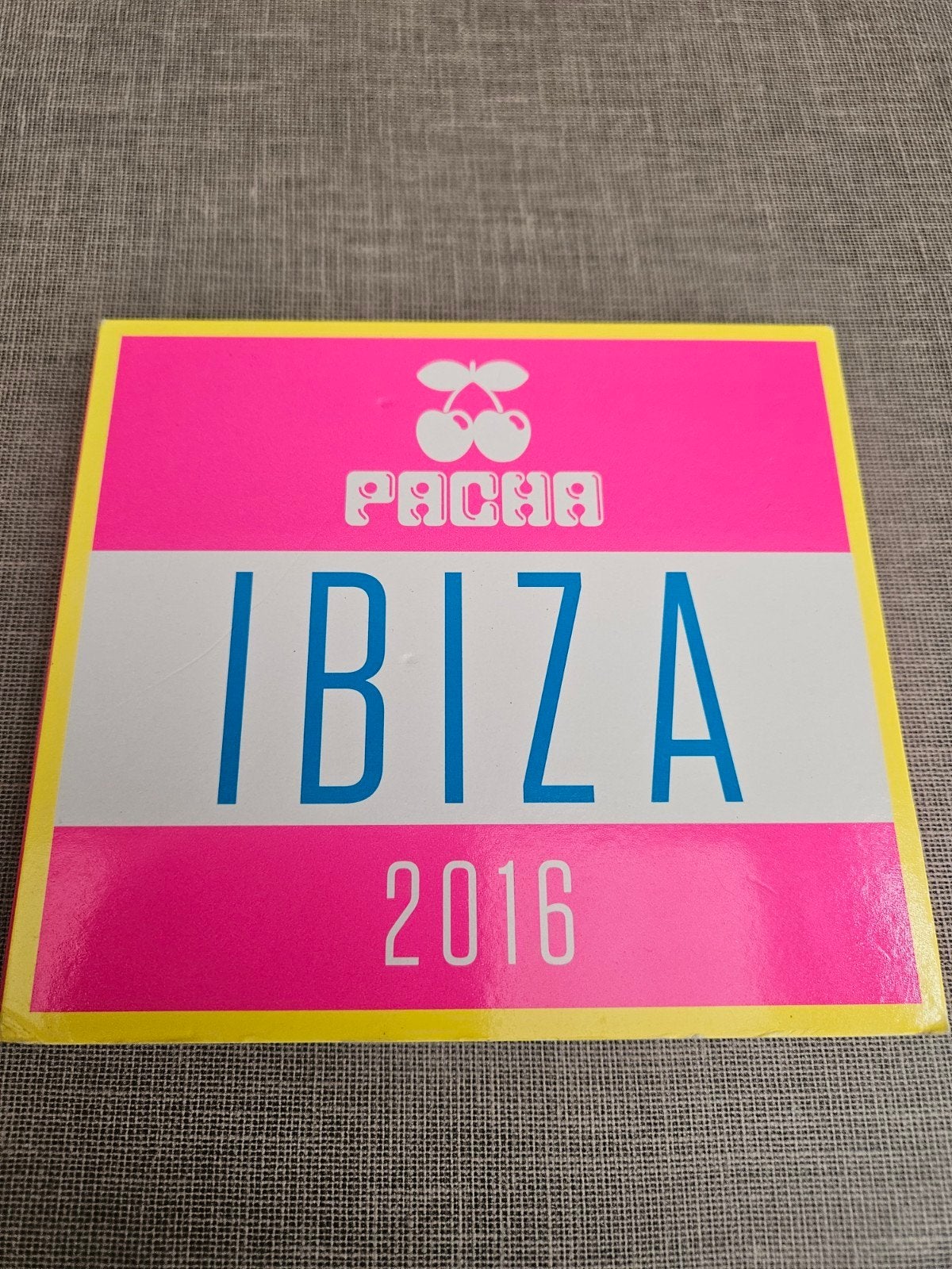 Pacha Ibiza 2016 - Dance/House 3CD Boxset, Ophalen of Verzenden, Zo goed als nieuw, Dance, Boxset