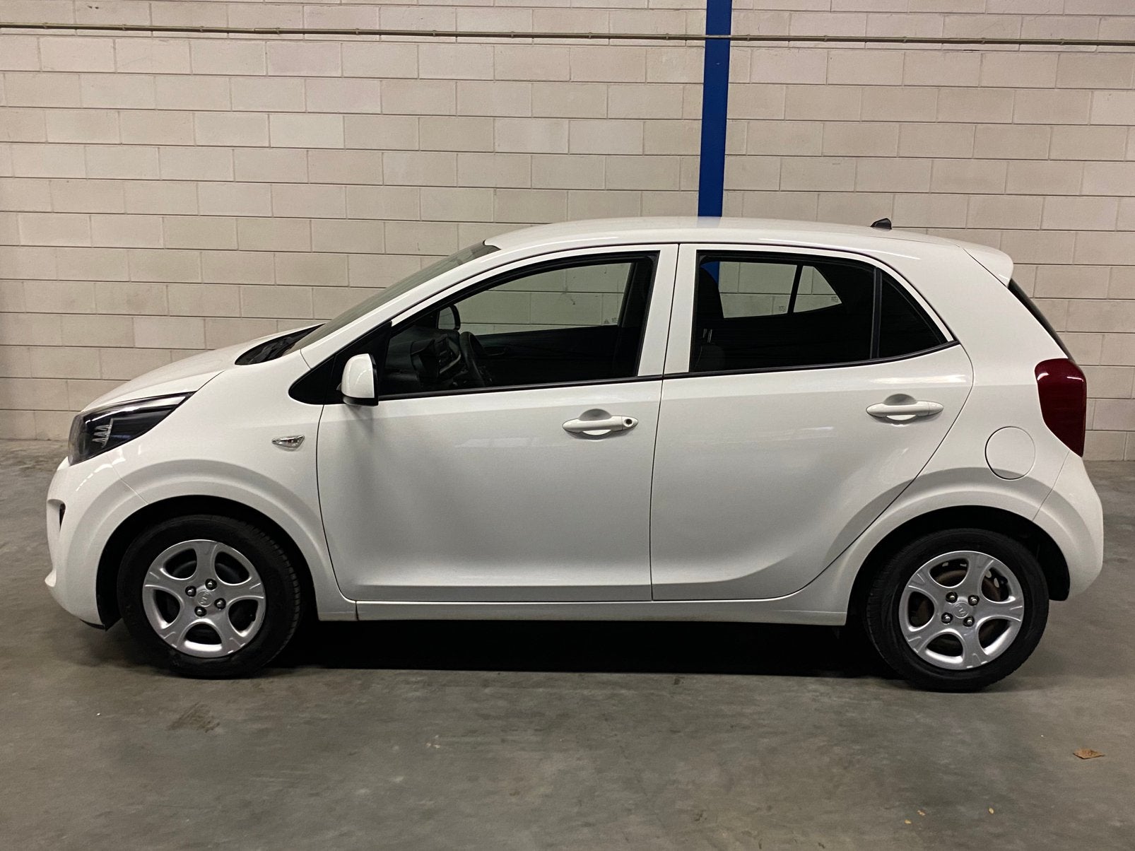Kia Picanto 1.0 MPi 67pk 2019 Airco Bluetooth NAP, Auto's, Voorwielaandrijving, Stof, Wit, Origineel Nederlands