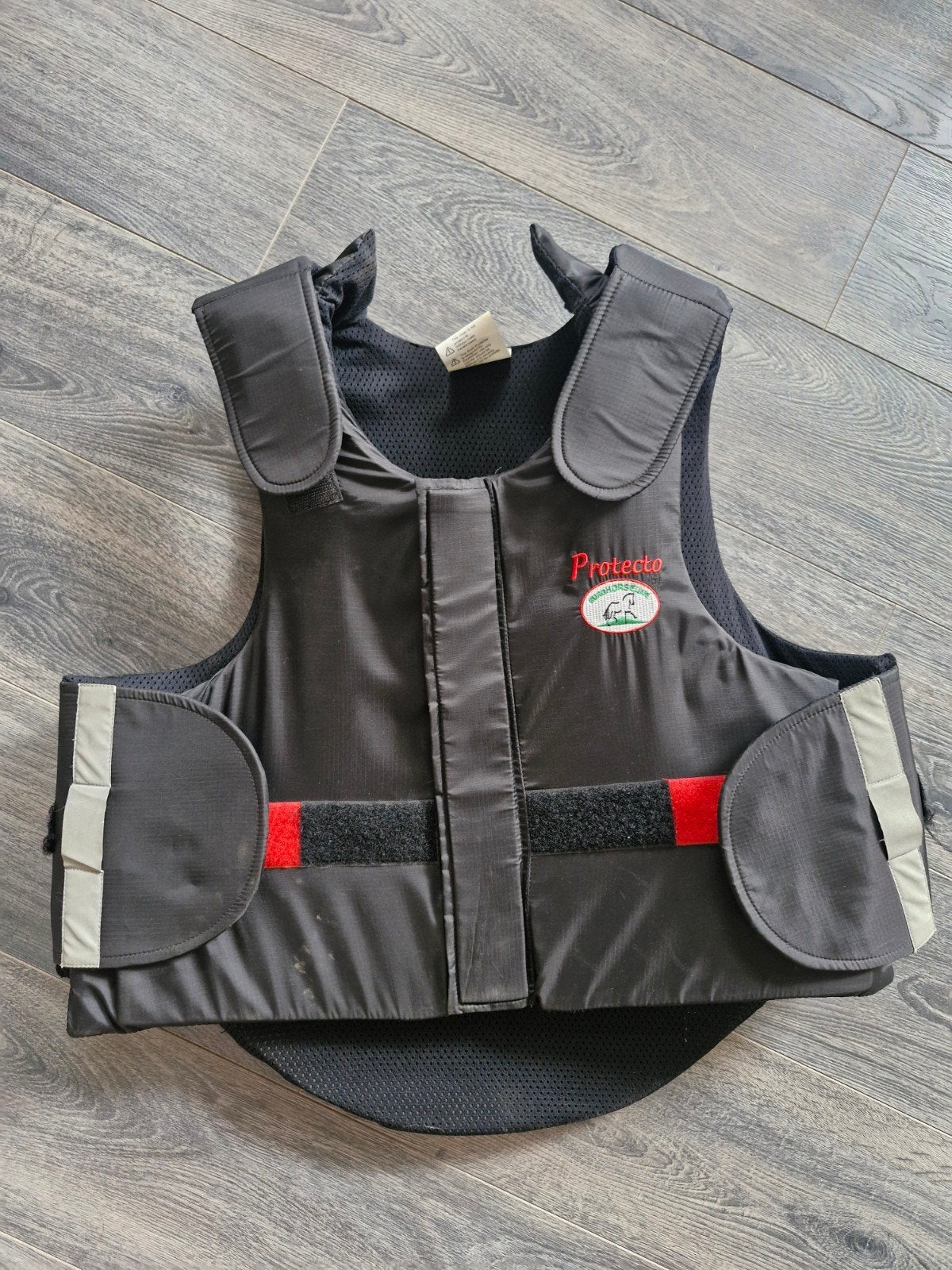Bodyprotector maat S, Ophalen of Verzenden, Zo goed als nieuw
