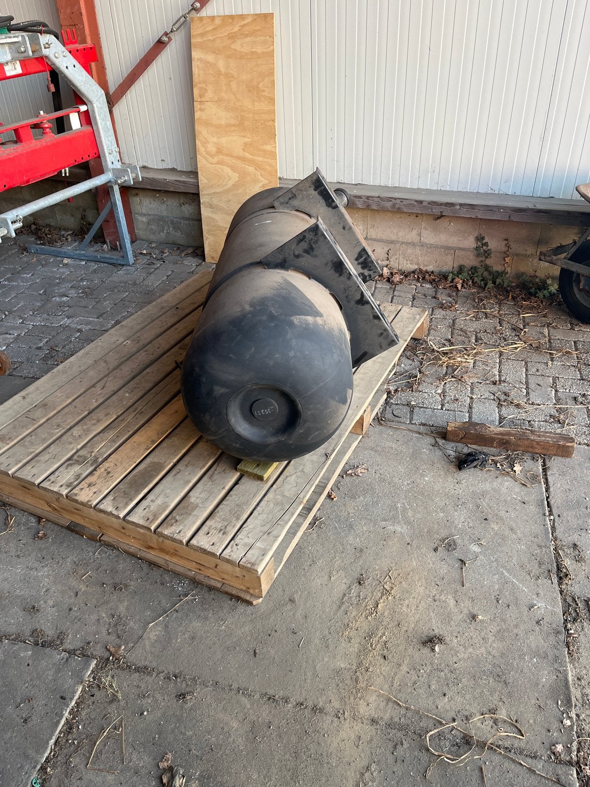Kunststof dieseltank met inhoudsmeter, Ophalen, Gebruikt, Universele onderdelen