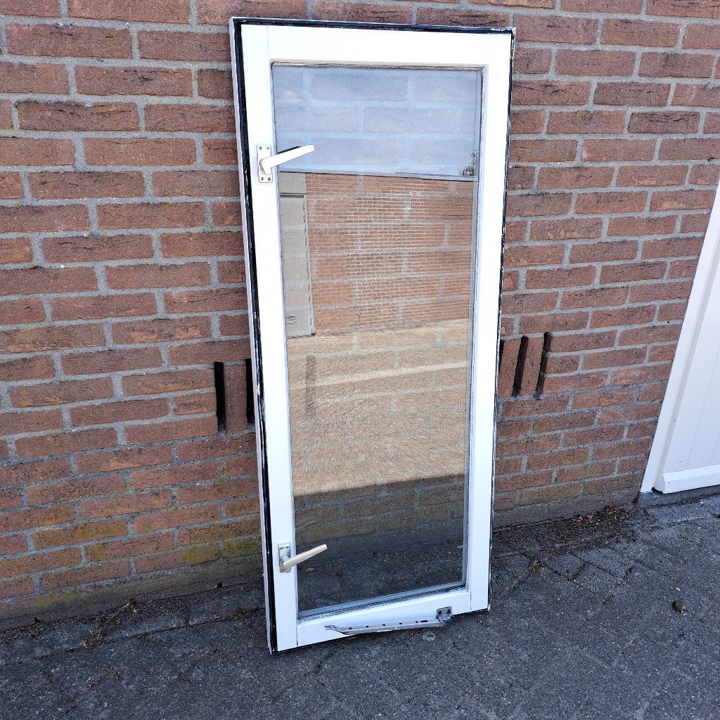 Raam met kozijn te koop, Ophalen, Gevelraam of Ruit, Gebruikt, Minder dan 80 cm