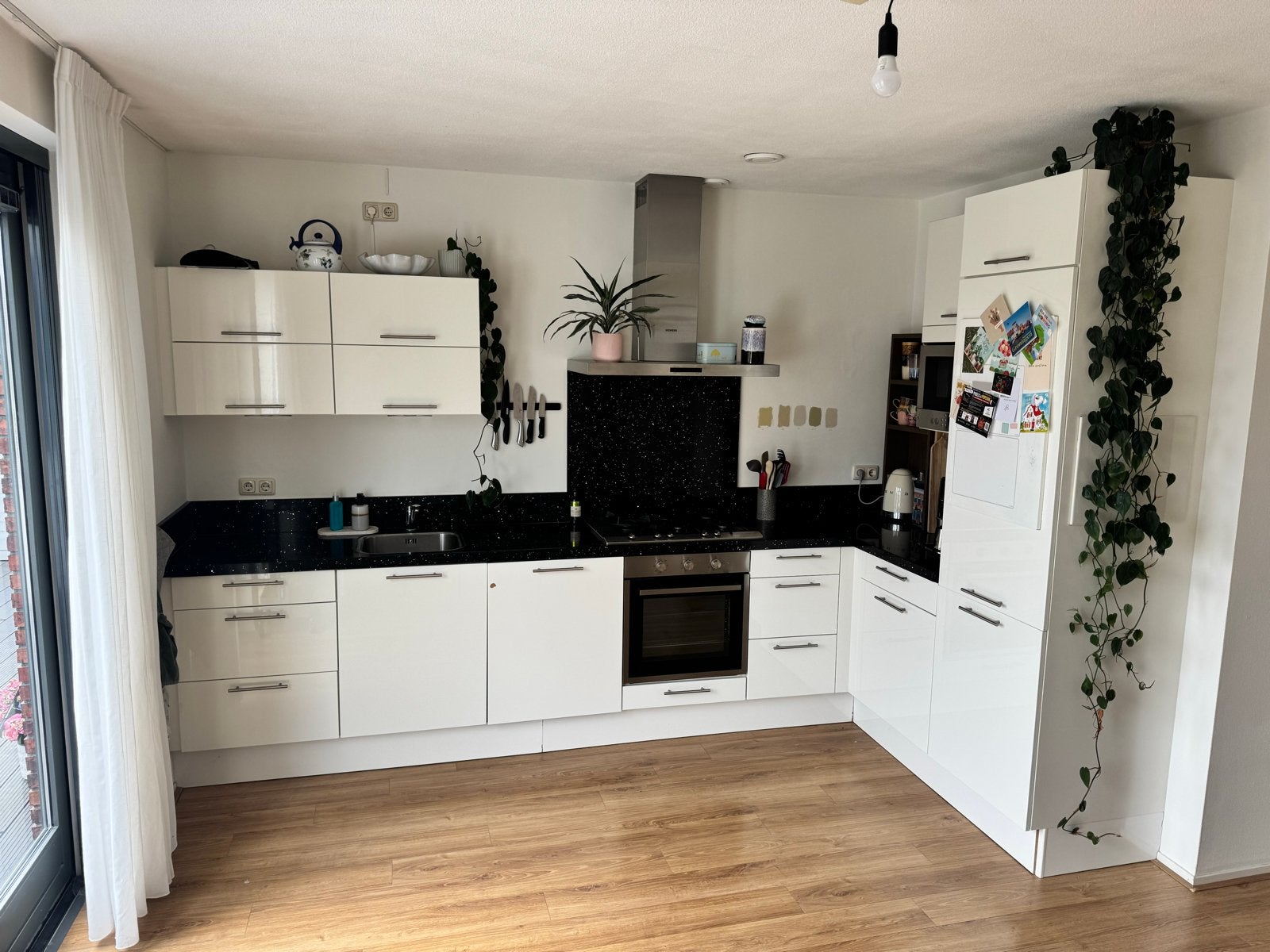 Complete hoekkeuken met apparatuur (zelf demonteren), Ophalen, Gebruikt, Wit, Hoekkeuken