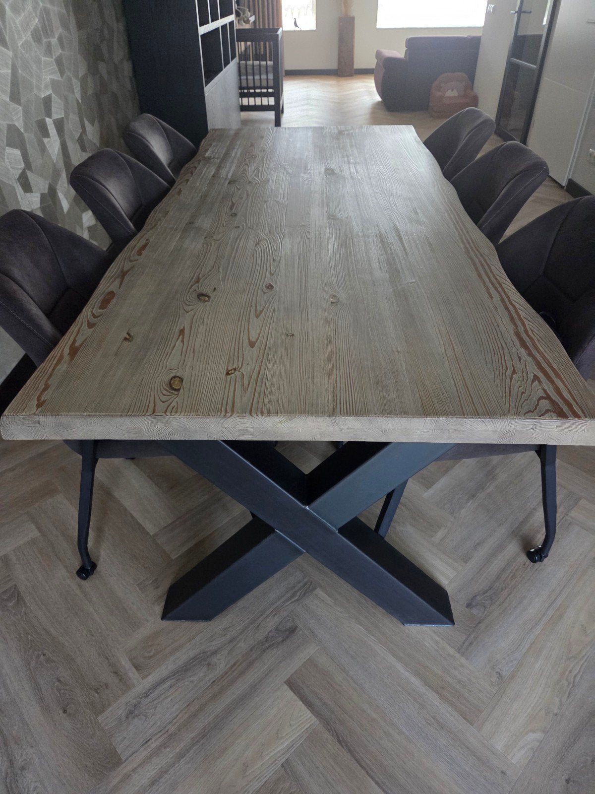 kast en 2 tafels, Ophalen
