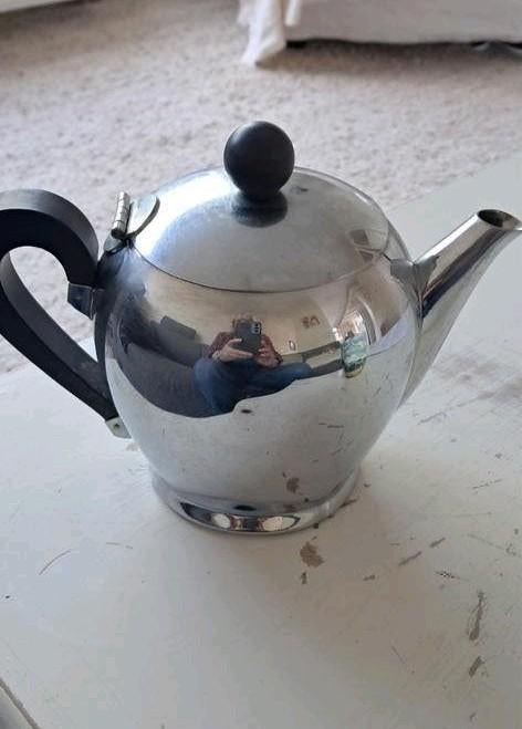 Theepot Carlo  Alessi Alfra model Bombé Vintage, Ophalen, Overige materialen