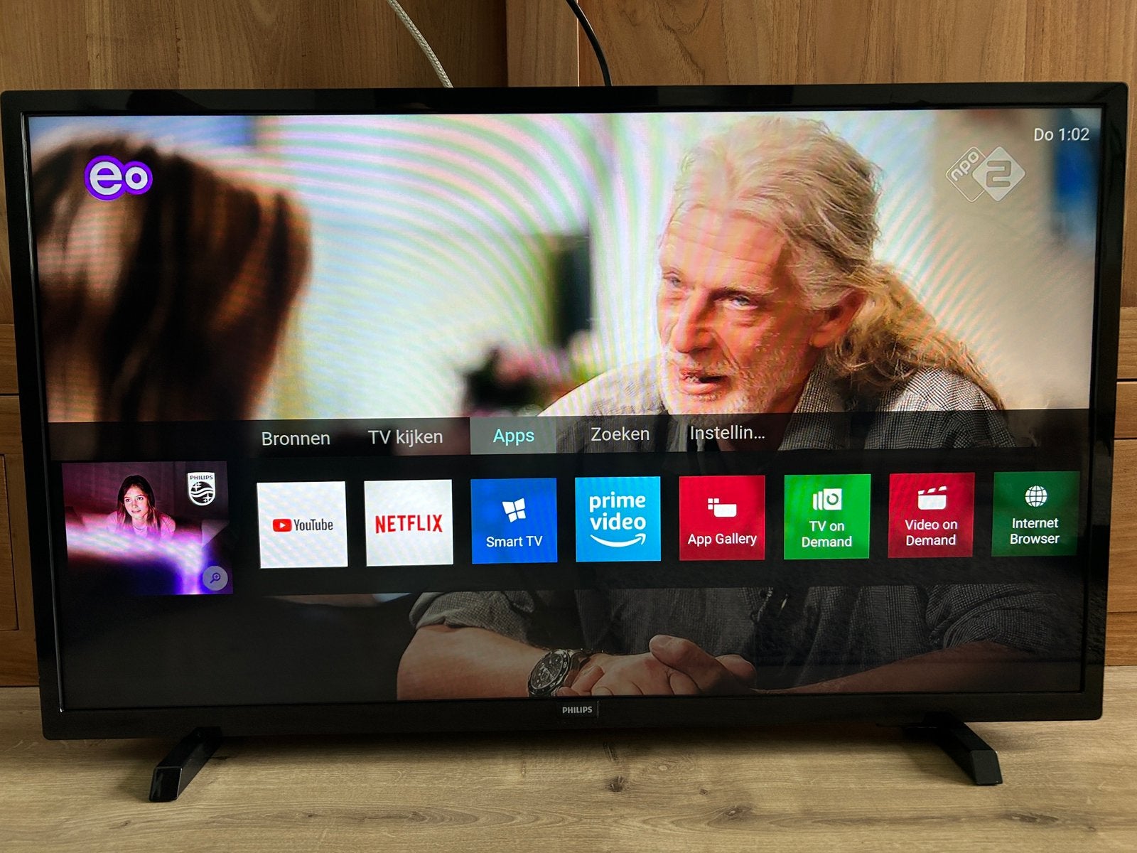 Philips 32 inch smart TV met afstandsbediening - z.g.a.n., Philips, 50 Hz, Zo goed als nieuw, 80 tot 100 cm