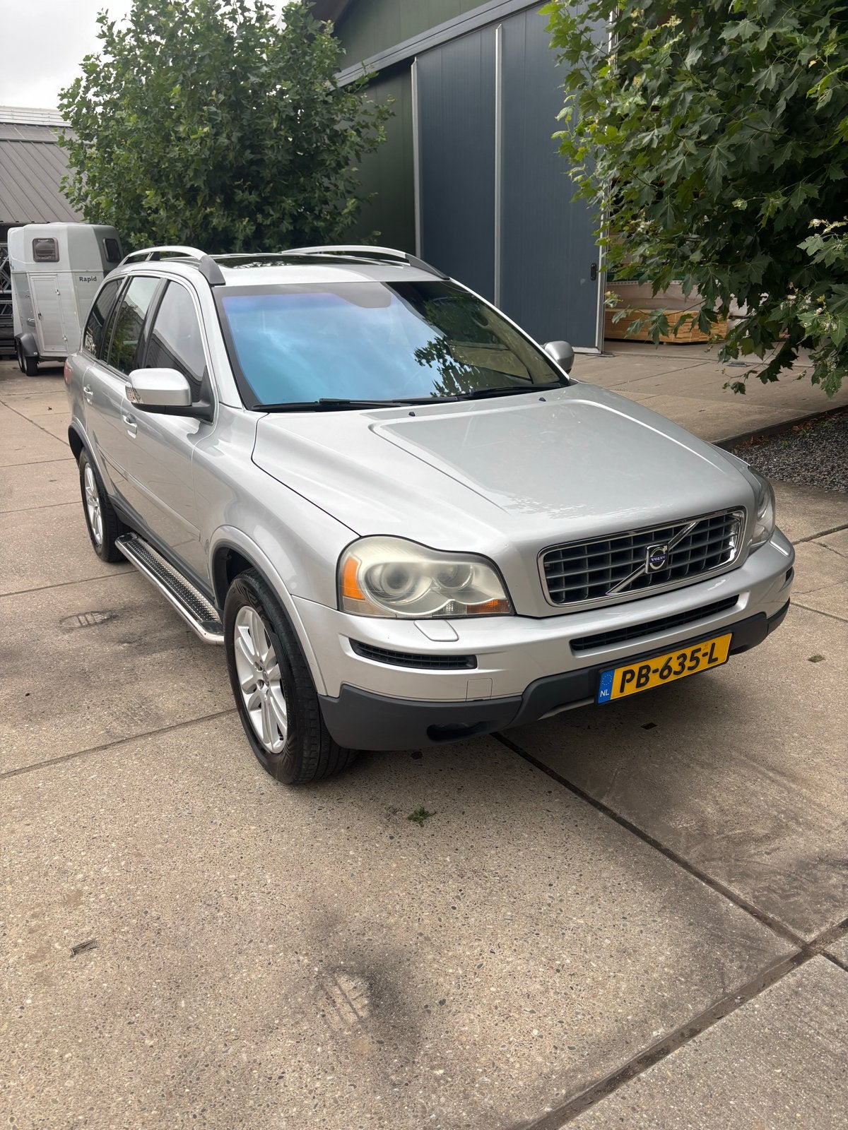 Volvo XC90 2.4 D5 Geartronic 7-SEATER 2009 Grijs, Adaptive Cruise Control, Zwart, 255 €/maand, 7 stoelen