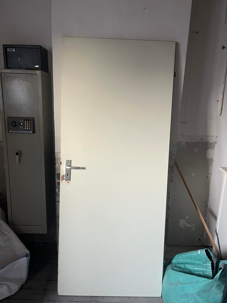 Massieve Binnendeur 83x200 - Lichte verkleuring, Ophalen, Gebruikt, 80 tot 100 cm, Binnendeur