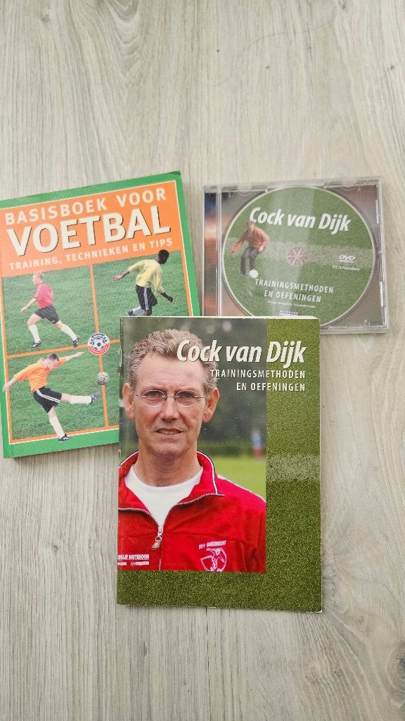 Materiaal Cock van Dijk voetbalmethode, Maat S, Ophalen of Verzenden, Zo goed als nieuw, Overige typen