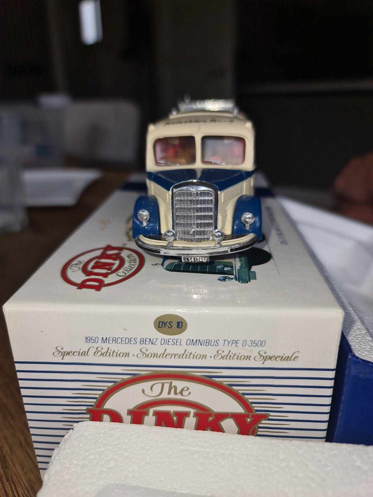 Dinky Collection 1950 Mercedes-Benz Diesel Omnibus O-3500, Ophalen of Verzenden, Zo goed als nieuw