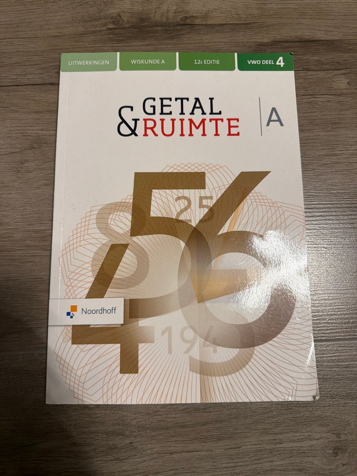 Getal & Ruimte A Uitwerkingen VWO deel 4 12e editie, Boeken, Schoolboeken, Ophalen of Verzenden, Zo goed als nieuw, VWO, Wiskunde A