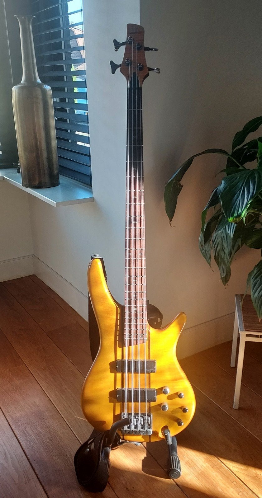 Ibanez SR700AM - Bartolini, Ophalen, Zo goed als nieuw