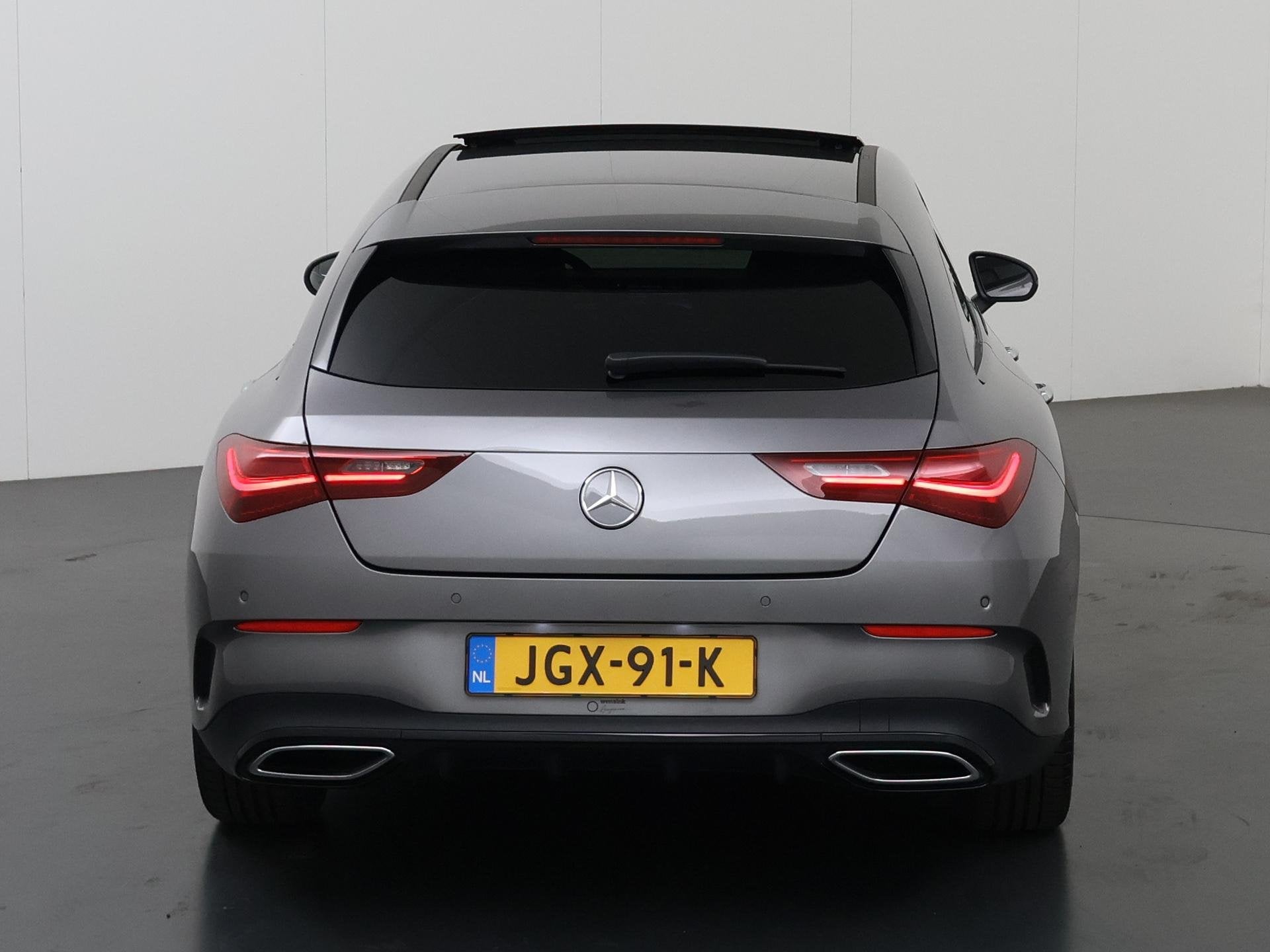 Foto 4 van Mercedes-Benz CLA-klasse 180 Shooting Brake Business Solutio